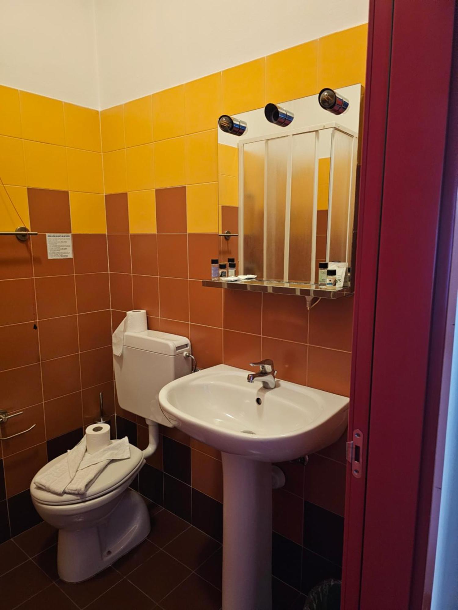 Hotel Arcadia None Eksteriør bilde